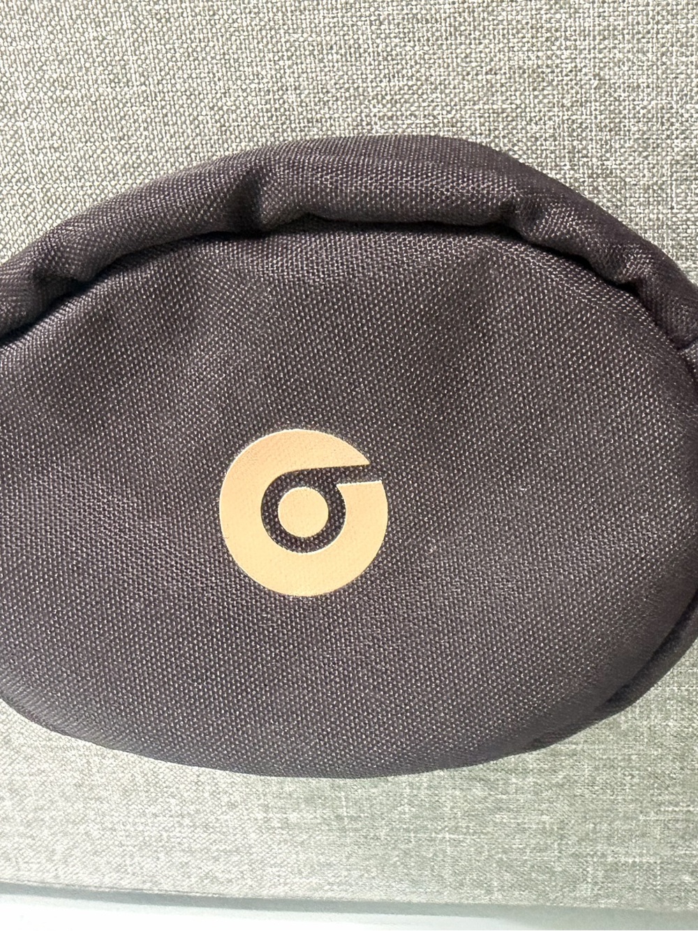 Beats by Dre Black Carrying Case with Gold Logo